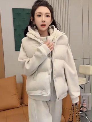 加绒宽松大码三件套 #穿出自信穿出美丽 #显高显瘦显腿长 #谁穿谁好看系列 #三件套穿搭 #减龄穿搭