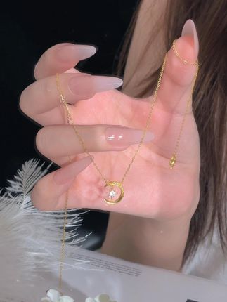 人生不止一个方向,#中国黄金 #首饰分享 #金项链 #星月之恋项链 #礼物推荐