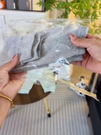 婴儿裤子春秋款纯棉大pp裤高腰护肚长裤春季薄款男女童宝宝0-1岁#婴儿裤子 #春秋款 #纯棉材质 #高腰护肚 #0到1岁宝宝