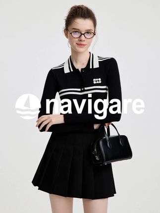藏在条纹里的显瘦公式,修饰身形的优雅比例 #秋冬穿搭 #显瘦显高显气质 #柔软亲肤 #针织衫 #navigare意大利小帆船