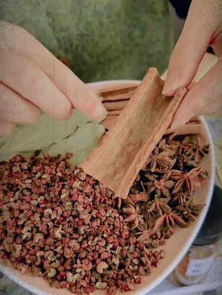 八角桂皮香叶花椒家庭常用香料炒菜炖菜去腥去味增香调料组合香味 #八角 #调料组合 #桂皮 #香叶 #花椒