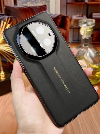 #省钱小妙招 #华为mate60pro 新款秒变RS非凡大师#手机壳 ,换上立省八千块!镜头全包防刮花,电镀镍标,与非凡大师一样尊贵!#手机壳推荐 #华为mate70pro