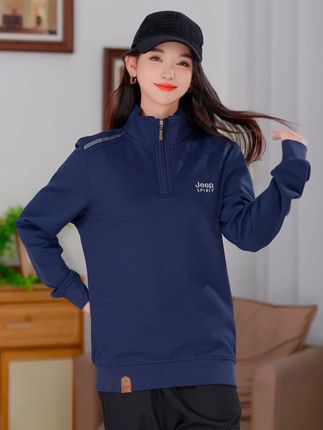 入手 Jeep 卫衣,立领设计超吸睛。 入手 Jeep 卫衣,立领设计超吸睛。#百搭卫衣 #男士卫衣 #品质男装 #秋季新款 #商务休闲