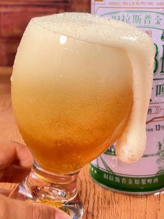 喝够了大绿棒子的兄弟们,不如来试试这款青岛原产地酿造的精酿啤酒#啤酒#精酿啤酒#原浆啤酒