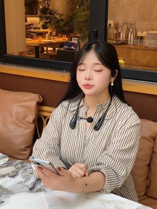 全新升级声卡耳机一体机,自带声卡和话筒,能直播的无线耳机。#声卡耳机 #直播设备 #声卡耳机一体机