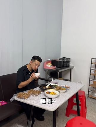 有大粒森就觉得好丰盛啊,一顿我可以吃两三粒啊 #汕尾 #海陆丰 #家乡特产 #大粒森 #阿聪甄选