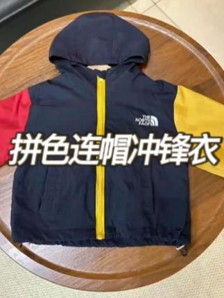 我不在任何人的计划里 我的计划里只有孩子 我不吃任何大饼 不听任何漂亮话 没人扶的时候自己站稳 只信自己 眼前再不堪 生活都要继续 #宝妈情感共鸣  #潮童穿搭  #儿童穿搭分享  #萌娃穿搭  #生女儿就要这样穿