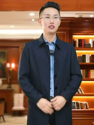 一层秋雨一层凉,给老公老爸安排一件大衣吧,好看又百搭! #品质男装 #男士大衣