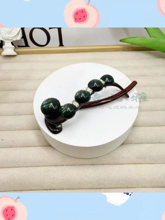 诗泊雅 简约一字发夹扭扭夹女新款百搭后脑勺高级感抓夹盘发夹#诗泊雅发夹 #一字发夹 #百搭发饰 #盘发神器 #时尚发夹