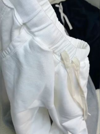 Aimeerosa/艾洛莎洋气百搭圈棉卫裤女夏季新款显瘦八分直筒休闲裤#卫裤 #休闲裤 #舒适百搭