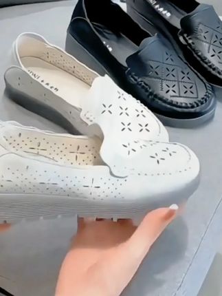 超软妈妈鞋真皮女鞋软底透气女鞋中老年人夏季一脚蹬女鞋2025爆款 #超软妈妈鞋 #真皮女鞋 #夏季一脚蹬
