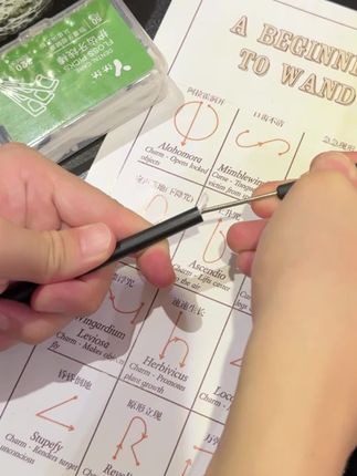 大学生:bro~浅浅展示下新学的魔法