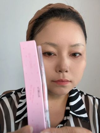 花洛莉亚眉笔!10米不到!都去给我买它!! #眉毛 #新手化妆 #美妆分享 #生态眉