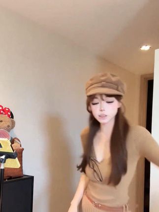 HHYB Hello2025新款时尚百搭V领中袖腰带针织裙修 #秋季连衣裙连衣裙女# 百搭连衣裙 #针织连衣裙# 早秋穿搭