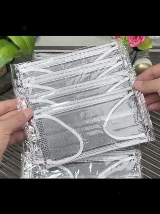 一次性活性炭口罩加厚罩防尘防透气防油烟实验室过滤异味独立正规 #活性炭口罩 #口罩 #夏季口罩 #防尘口罩 #防尘透气