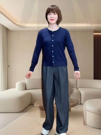 #显瘦穿搭 #品质女装 #洋气减龄 #每日搭配分享 #穿搭