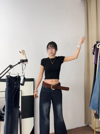 美式复古做旧深色不贴腿微喇牛仔裤女夏季直筒显瘦宽松阔腿长裤子 #显瘦穿搭#显瘦遮肉#谁穿谁好看系列#服装#每日穿搭
