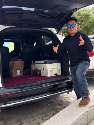 斯顺丰田赛那格瑞维亚专用后备箱垫塞纳尾箱垫脚垫地毯防水防污  #后备箱垫 #防水防污 #脚垫地毯 #汽车用品 #后备箱垫