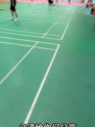 羽毛球拍 这款让我惊艳到的羽毛球拍,川崎小钢炮pro,5u超轻碳纤维材质,上手毫不费力!#羽毛球拍 #羽毛球装备 #羽毛球