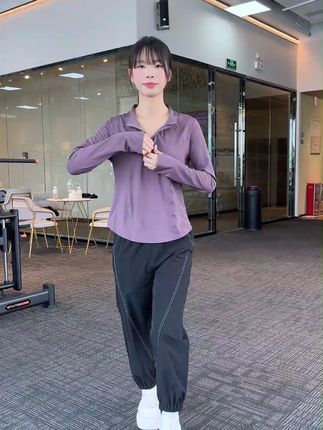 运动 “每天要像盛开的花朵一样热烈, 努力生活,闪闪发光,” #运动穿搭  #秋季新款  #健身套装  #瑜伽服