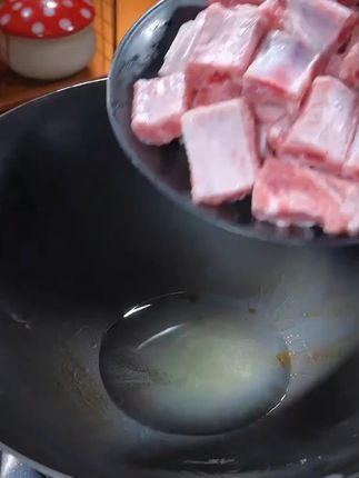 不会做饭的也能整出饭店的味道,酸甜可口还简单好做#糖醋排骨 #家常菜 #在家做美食 #糖醋汁