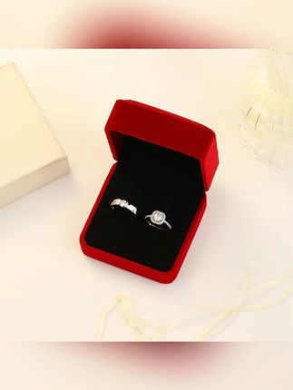 合金莫桑石戒指 仿钻戒婚礼道具求婚结婚庆男女通用礼物情侣简约#情侣戒指 #莫桑石戒指 #结婚礼物 #求婚道具 #珠宝饰品