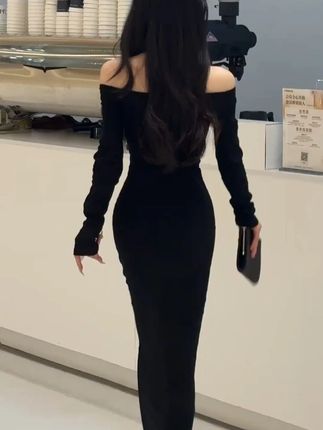 #张予曦毕雯珺真拍了红裙抱 #深情眼 #张予曦 #毕雯珺