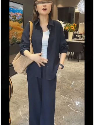 秋季御姐风衬衣套装减龄宽松衬衫女高腰休闲阔腿盐系轻熟两件套装 懒人两件套,出门旅游省心套装,松弛感的高级穿搭#女神穿搭 #穿出高级感 #春秋穿搭  #高级感穿搭  #新品穿搭 #衬衣套装  #休闲套装