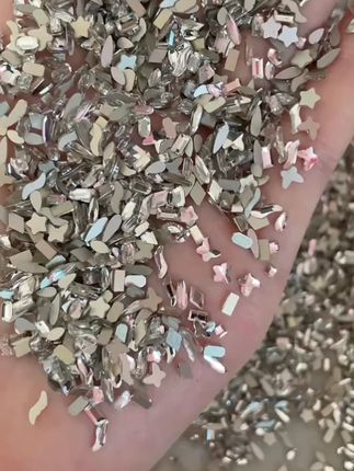 K9平底异形迷你多款混装白色平底钻美甲钻饰超闪经典百搭款平底异形钻#超闪 #美甲钻 #强烈推荐 #爆款美甲