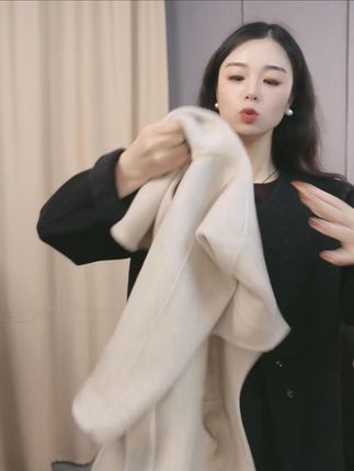羊毛小香风外套洋气质短款呢子上衣妈妈毛呢百搭双面呢 #品质女装 #中年穿搭 #轻熟风 #保暖显瘦 #羊绒大衣双面绒超短