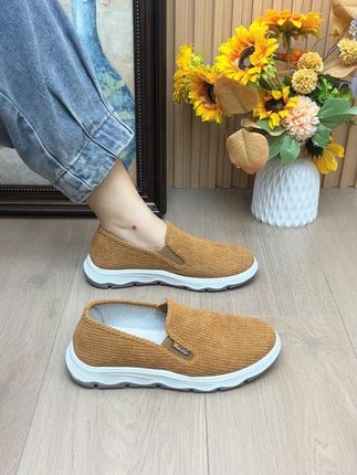 中国又出一款男鞋,叫散步鞋,也叫开车鞋 。#软底软面穿上超舒服 #防滑耐磨 #一脚蹬 #好鞋推荐 #舒适好穿