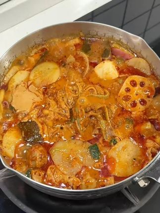 【黏黏糊糊】李海龙黏糊麻辣烫新品美味三色牛筋面宵夜速食方便食品#黏糊麻辣烫 #速食食品 #宵夜 #李海龙 #三色牛筋面