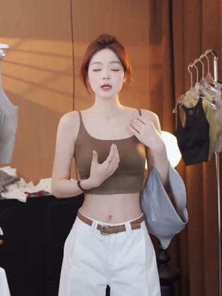 #素简衣衣吊带瑜伽服背心夏外穿运动防震美背内衣文胸一体内衣1702 #DOU 上热门 #内搭外穿都好看