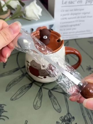 女生可爱小熊陶瓷马克杯带盖情侣水杯创意实用杯子新款2025办公室#可爱马克杯 #小熊杯子 #女生水杯 #情侣水杯 #陶瓷杯子