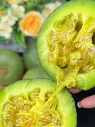坏果包赔 ‖ 头茬绿宝石甜瓜香瓜蜜瓜脆甜香瓜新鲜水果应季现摘 坏果包赔 ‖ 头茬绿宝石甜瓜香瓜蜜瓜脆甜香瓜新鲜水果应季现摘 短标题: 甜瓜优惠链接哦#头茬绿宝石甜 #头茬绿宝石甜瓜