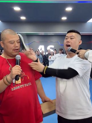 这布鞋你就穿吧,透气不闷汗,谁穿谁得劲!#老北京布鞋 #好穿不累脚 #好鞋推荐 #男鞋推荐