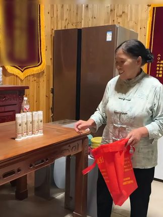 杨顺爱杨顺爱硒黄连牙膏现货薄荷味  #杨顺爱硒黄连牙膏 #清新口气 #牙齿清洁 #种草好物