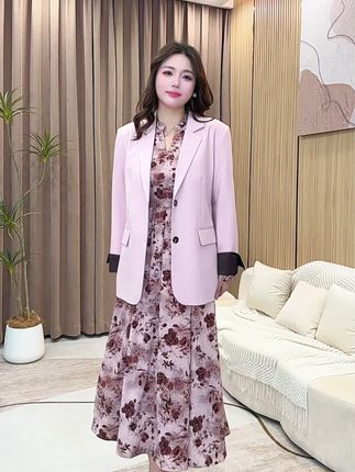 时尚不是盲目跟风,是自我的表达 #品质女装 #连衣裙 #显瘦穿搭 #大码女装