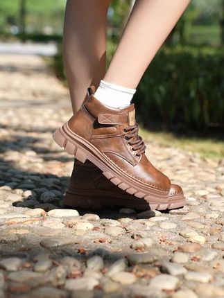 人类因梦想而伟大,公牛世家因做鞋而出名!#爆款美鞋  #夏季新款  #谁穿谁好看系列  #好穿不累脚  #舒适透气