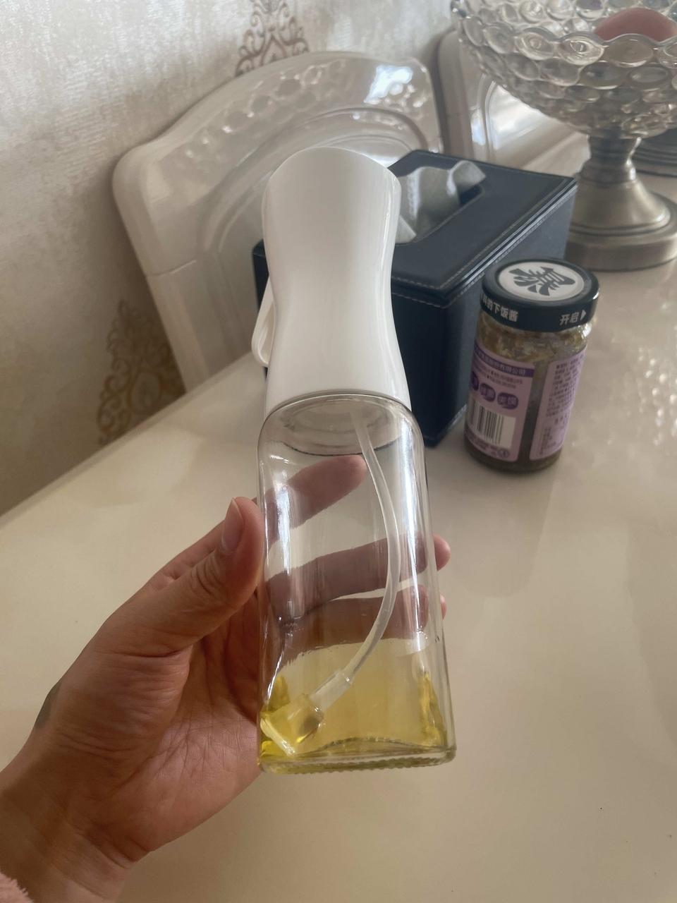 按压式雾化喷油瓶家用厨房食用油喷油壶玻璃。