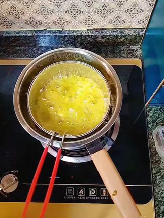 拉萨发货西藏包邮不锈钢油炸锅过滤网一套家用小炸串锅带盖奶锅