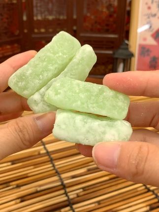 新鲜优质大冬瓜、去皮切条,老师傅手工炒制、清脆爽口清甜不腻人!现做现发,老人小孩都很爱吃 #零食推荐 #冬瓜糖 #分享家乡特产 #优质农产品 #大人小孩都爱吃