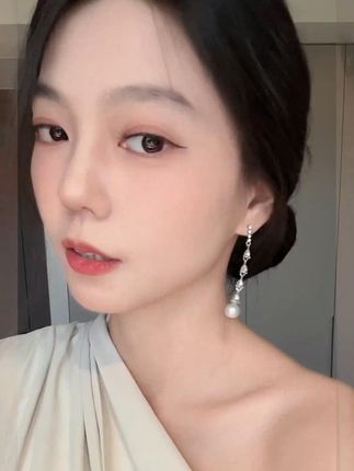 合金仿珍珠耳饰 锆石长款流苏耳环高级感优雅温柔复古气质精致 #耳环 #仙女必备 #时尚饰品 #修饰脸型 #首饰分享