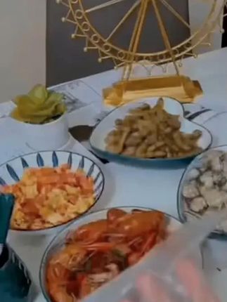 TPE食品级一次性手套透明防水盒装烧烤防油烘培 #一次性手套加厚耐用 #食品手套 #方便又实用 #一次性手套耐用食品级# 手套