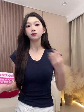 2025早秋新款鸡心领拼接短袖常规款飞飞袖T恤打底衫无袖内搭上衣#早秋新款 #T恤 #内搭上衣 #飞飞袖 #展示