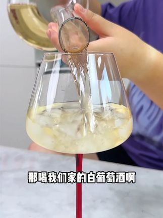 天气这么热,怎么能不去喝点冰凉清爽的呢~#夏天就要这么喝 #好喝不贵 #清凉一夏 #源头直供 #夏日饮品