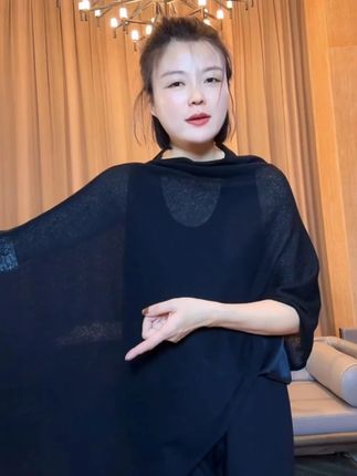 TANTAN 气质时尚宽松微透披肩1954#披肩 #ootd穿搭 #穿出高级感 #谁穿谁好看