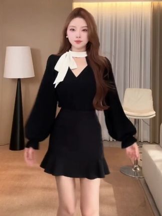 秋季新款高级感时尚百搭显瘦高腰鱼尾短裙 #穿出高级感 #约会穿搭 #女人味十足 #小个子显高显瘦穿搭 #轻熟风