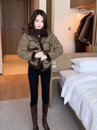 加绒加厚皮毛一体短外套女2024冬季新款仿皮毛麂皮绒夹克上衣 毛麂皮绒夹克上衣#显瘦穿搭 #时尚女装 #女人味十足