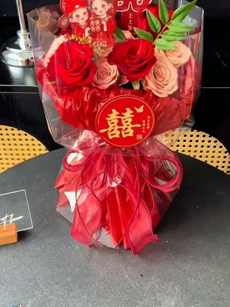 新款婚礼花束 新款结婚定型片#结婚花束 #结婚定型片 #订婚花束 #订婚定型片 #婚礼花束